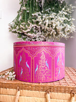 Garden pink box - קופסת פח עגולה⁩